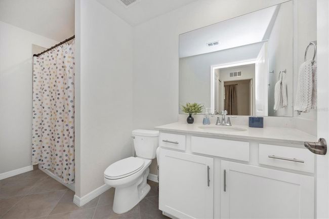 guest bathroom | Image 29