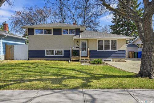 115 Stapleford Crescent, Regina, SK, S4R4S8 | Card Image