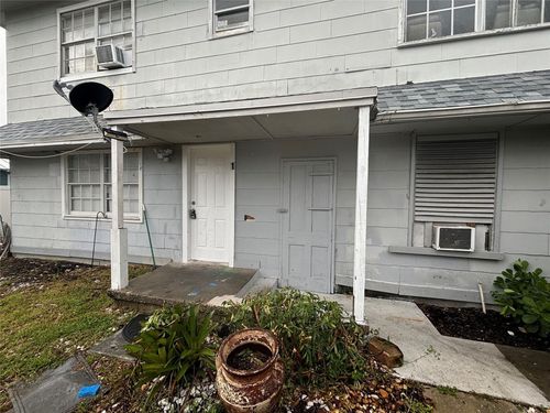 303 S J St, Lake Worth Beach, FL, 33460-4541 | Card Image