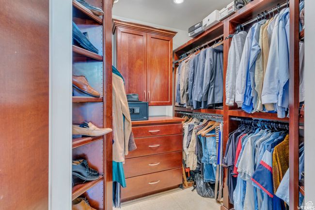 View of walk in closet in primary suite | Image 36