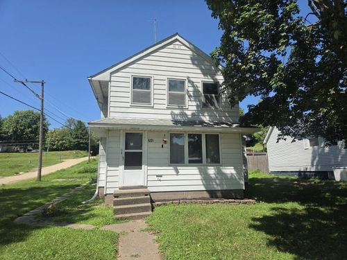 601 7th Ave, Fulton, IL, 61252-1450 | Card Image