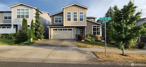 8232 37th Pl Ne, Marysville, WA, 98270-7045 | Card Image