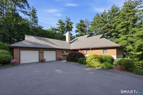 38-38 Cary Lane, Bloomfield, CT, 06002 | Card Image