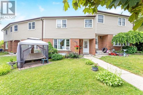 9 Kingham Rd, Acton, ON, L7J1S3 | Card Image