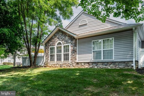 133 Traditions Way, Lawrence Township, NJ, 08648-1592 | Card Image