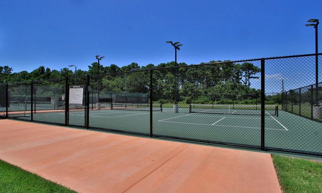 Tennis courts for you to perfect that serve and add some fun to your daily cardio routine | Image 46