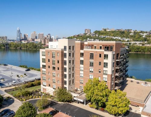 w705-101 Harbor Green Dr, Bellevue, KY, 41073-1070 | Card Image