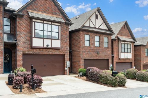 664 Flag Circle, HOOVER, AL, 35226 | Card Image