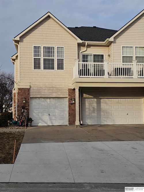 e-14102 Tregaron Ridge Ave, Bellevue, NE, 68123-4858 | Card Image