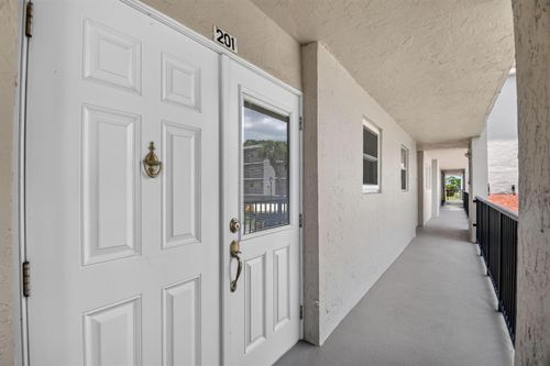 201-3425 Via Poinciana, Lake Worth, FL, 33467 | Card Image
