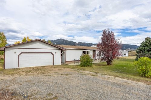 7270 Porter Ave, Butte, MT, 59701-7464 | Card Image
