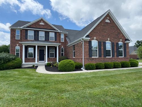 5677 E Senour Dr, West Chester, OH, 45069-1352 | Card Image