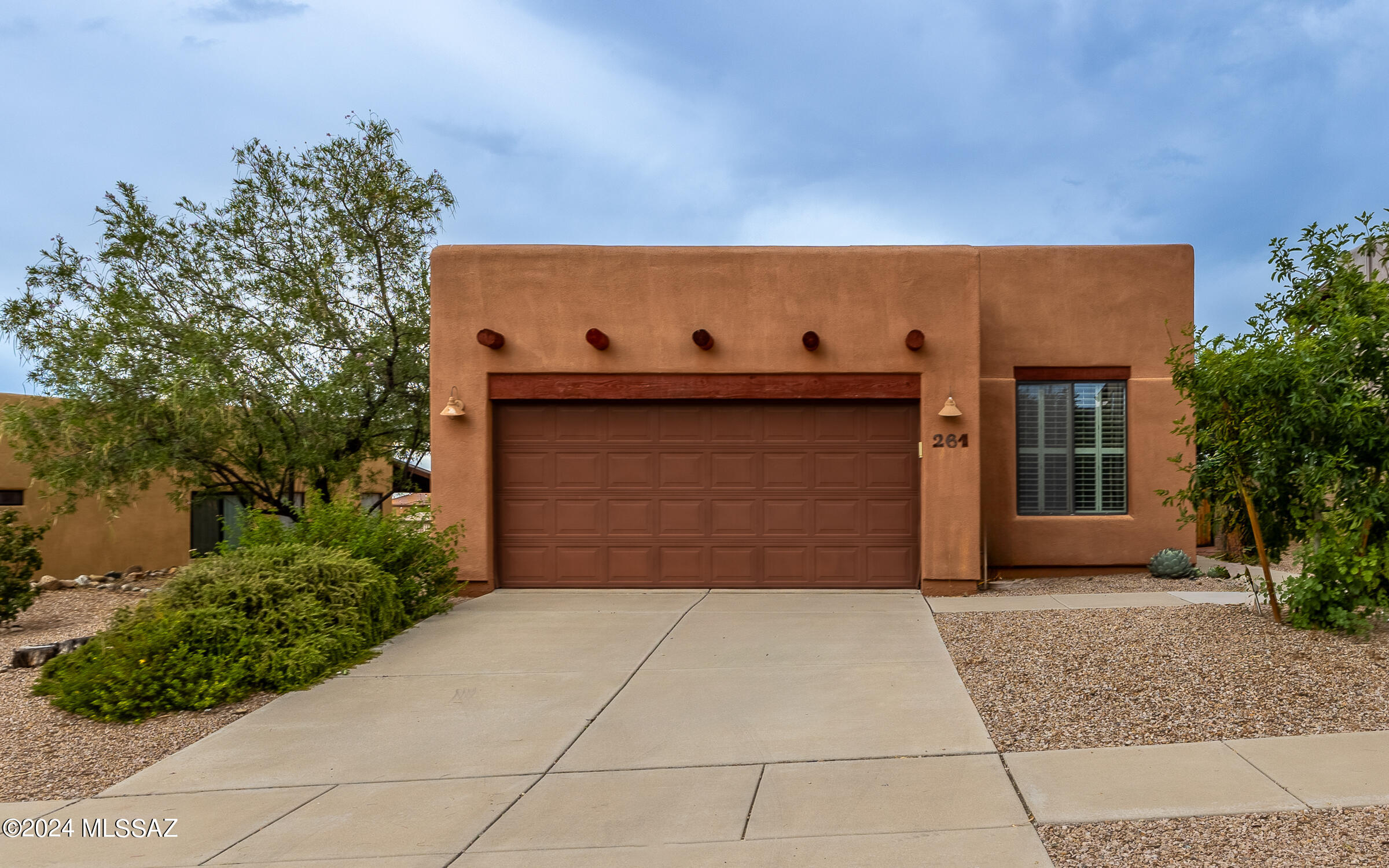 Forrest Feezor St, Vail, AZ 85641