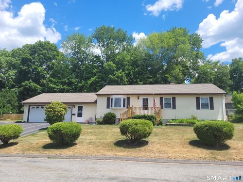 24 Joan St, Killingly, CT, 06239-3117 | Card Image