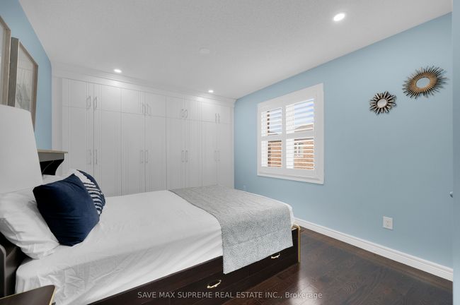 22 Constance St, House other with 6 bedrooms, 6 bathrooms and 5 parking in Brampton ON | Image 26