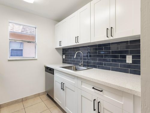 2050-450 Sw 2nd Ave, Boca Raton, FL, 33432-5924 | Card Image