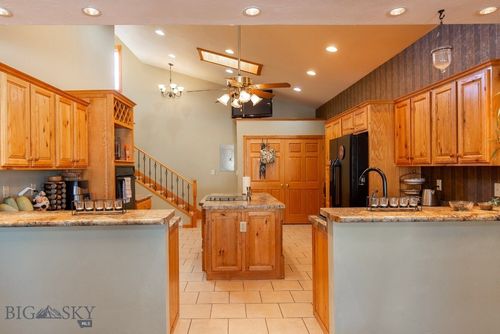 106 E Hamilton St, Sheridan, MT, 59749-7708 | Card Image