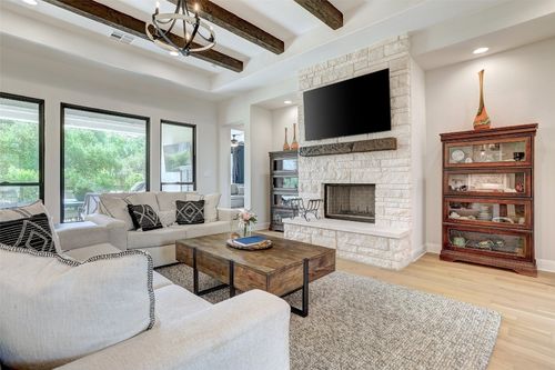 400 Flint Ridge Trl, Georgetown, TX, 78628-7261 | Card Image
