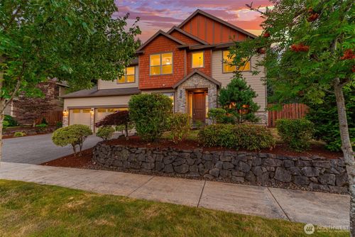 3831 Nw Jasmine St, Camas, WA, 98607-4403 | Card Image
