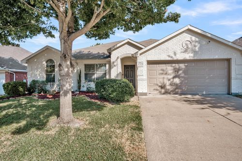 12109 Ridge Tree Rd, Crowley, TX, 76036-4149 | Card Image
