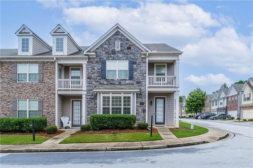 7808 Rutgers Cir, Fairburn, GA, 30213-5528 | Card Image