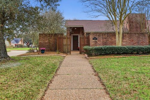 4415 Thomas Gln, Beaumont, TX, 77706-7721 | Card Image
