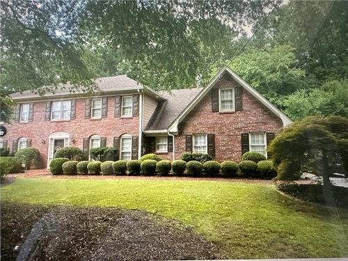 5274 Wyntercreek Way, Dunwoody, GA, 30338-3821 | Card Image