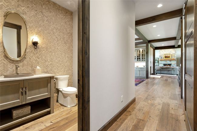 Powder Room 1 | Image 47