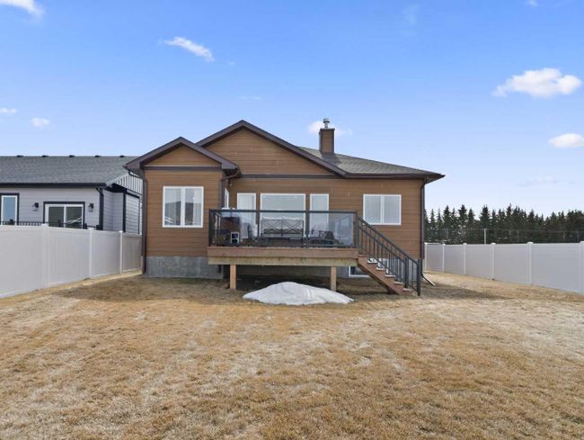 42 Viceroy Crescent, Home with 2 bedrooms, 2 bathrooms and 6 parking in Olds AB | Image 34