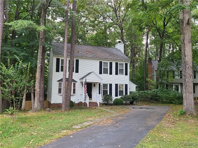 View of colonial inspired home | Image 1