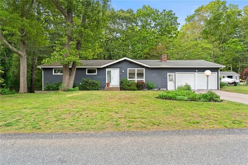 35 Bow Run, Saunderstown, RI, 02874-2469 | Card Image