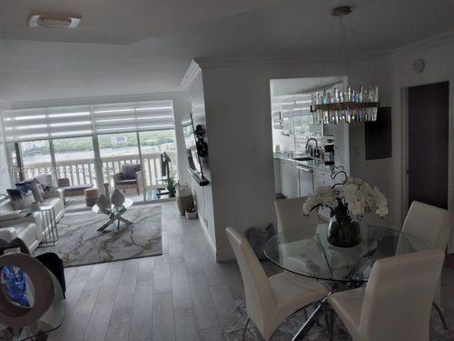 1611-1000 Island Blvd, Aventura, FL, 33160 | Card Image