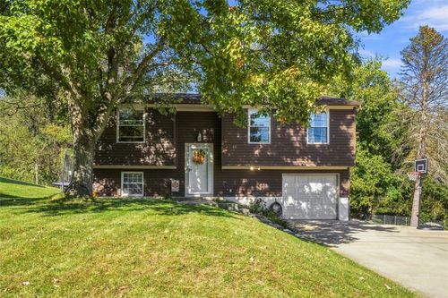 112 Highland Avenue, Center Twp, PA, 15061 | Card Image
