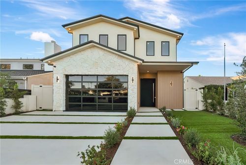 4825 Forman Ave, North Hollywood, CA, 91601-4823 | Card Image