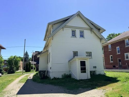 128a-128 N 9th Avenue, West Bend, WI, 53095 | Card Image