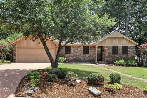 2919 Misty Ln, Little Rock, AR, 72227-3137 | Card Image