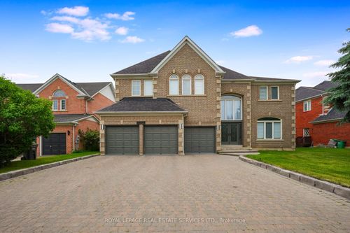 2166 Erin Centre Blvd, Mississauga, ON, L5M5H8 | Card Image