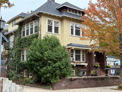 1212 Douglas Ave, Minneapolis, MN, 55403-2903 | Card Image