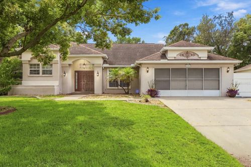 8088 Spanish Oak Dr, SPRING HILL, FL, 34606-1911 | Card Image