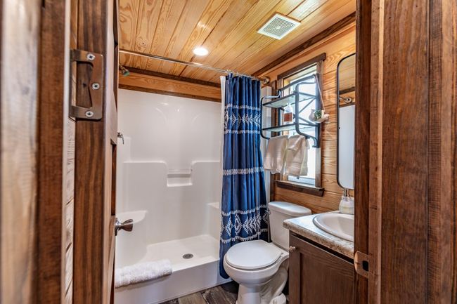 449 Mountain Creek Rd, Home with 2 bedrooms, 1 bathrooms and null parking in Blairsville GA | Image 9