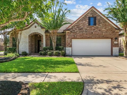 606 W Fork, Webster, TX, 77598-3318 | Card Image