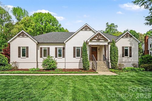 4317 Steepleton Way, Charlotte, NC, 28215-9711 | Card Image