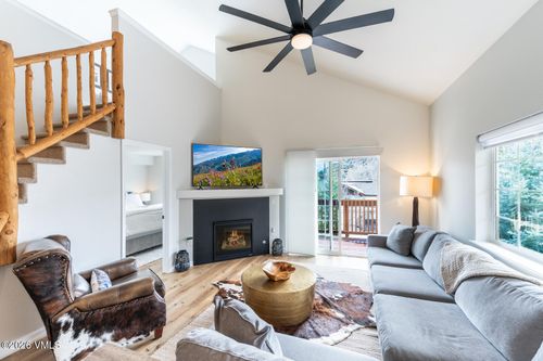 2105-2105 Crazy Horse Cir, Edwards, CO, 81632-8086 | Card Image