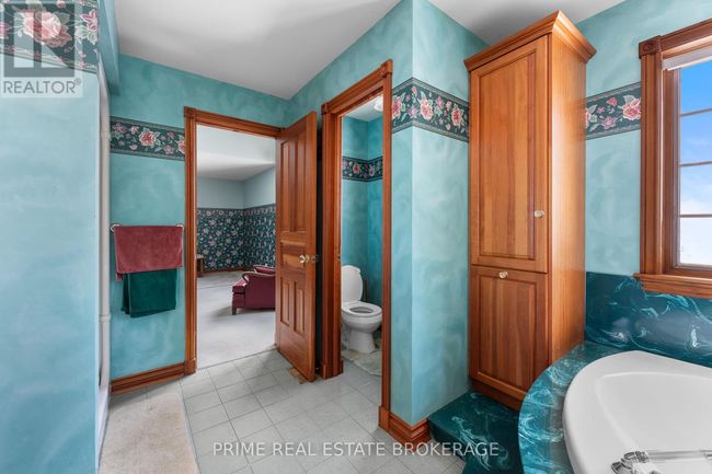 72797 Ravine Dr, House other with 7 bedrooms, 5 bathrooms and 22 parking in Zurich ON | Image 26