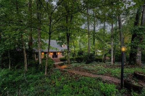 222 Camelot Rd, Clemson, SC, 29631-2104 | Card Image