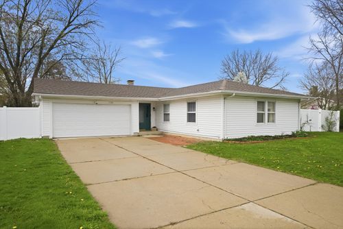 1198 Arrowwood Ct, Aurora, IL, 60504-5802 | Card Image