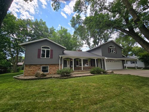 1459 Grace Ave Sw, Willmar, MN, 56201-2974 | Card Image