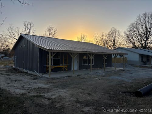 207 Ne 2nd St, Adair, OK, 74330-2003 | Card Image