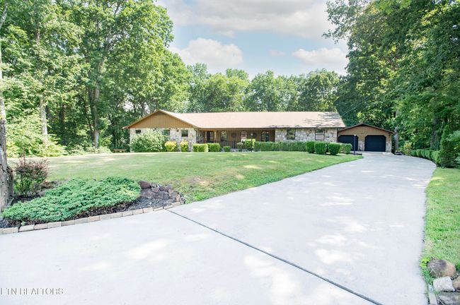 146 Lake Hills Dr, House other with 4 bedrooms, 4 bathrooms and null parking in Oak Ridge TN | Image 4