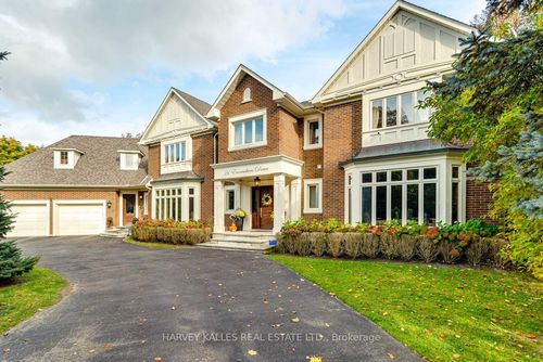 21 Ennisclare Dr E, Oakville, ON, L6J4N3 | Card Image